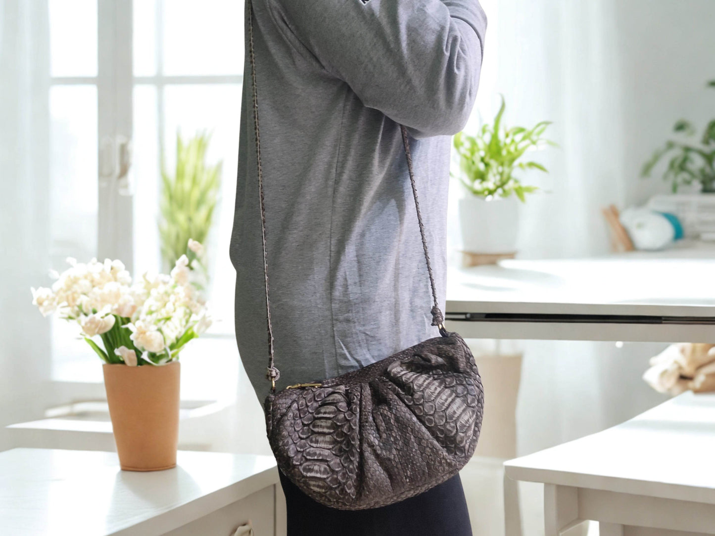 Croissant Small Leather Shoulder Bag - LFM Fashion