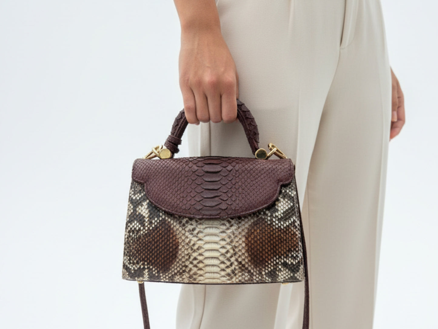 Brown Genuine Python Snakeskin Satchel Bag for Women: Exotic Leather Handbag