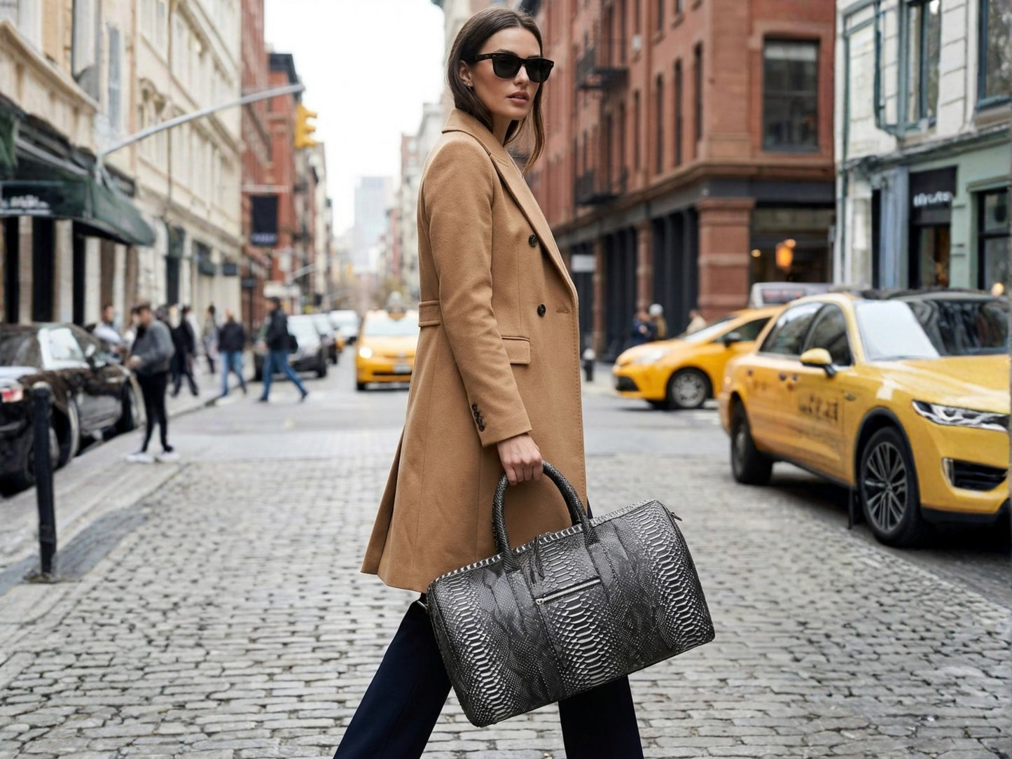 Python Snakeskin Gradation Black Weekender