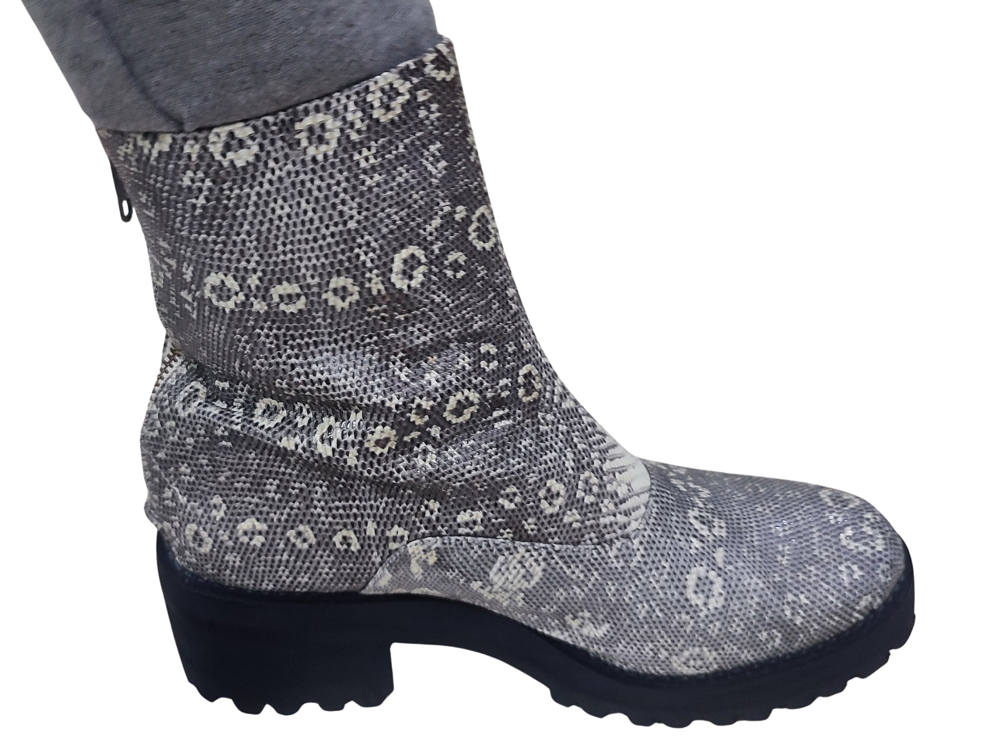 Genuine Lizard Skin Leather Boots - 7