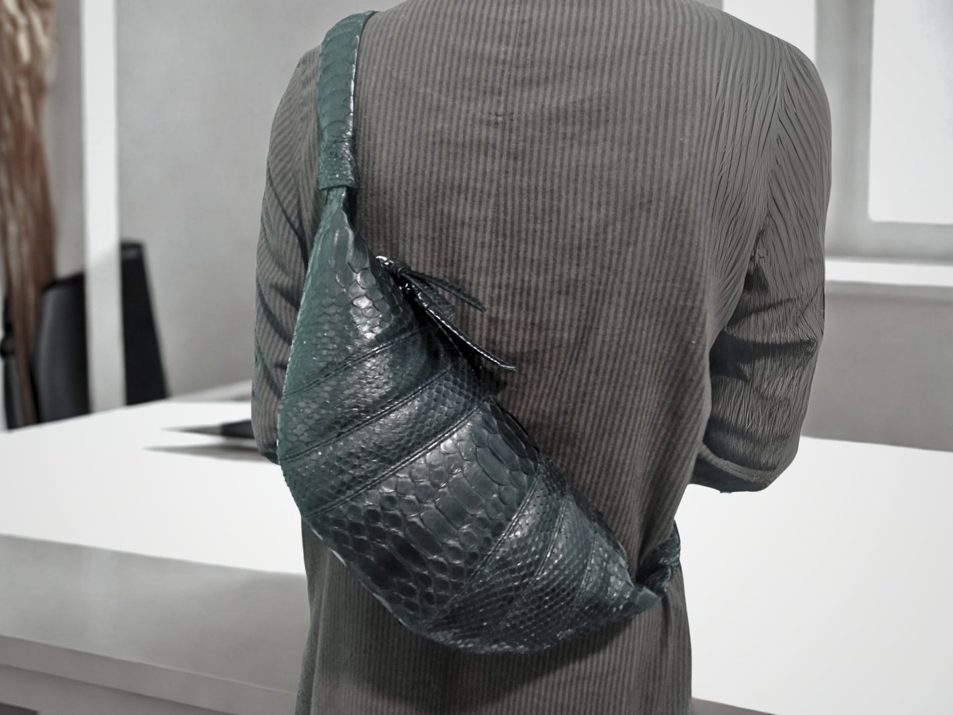 Snakeskin Leather Croissant Bag - Black color