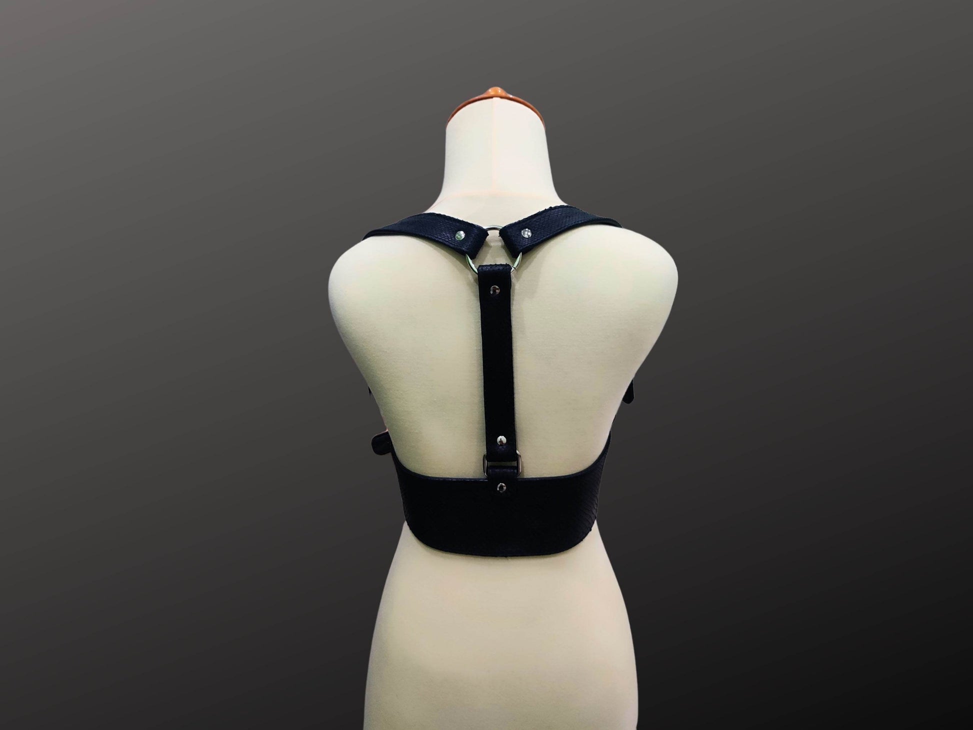 Y Strap Snakeskin Leather Waist Harness - LFM Fashion