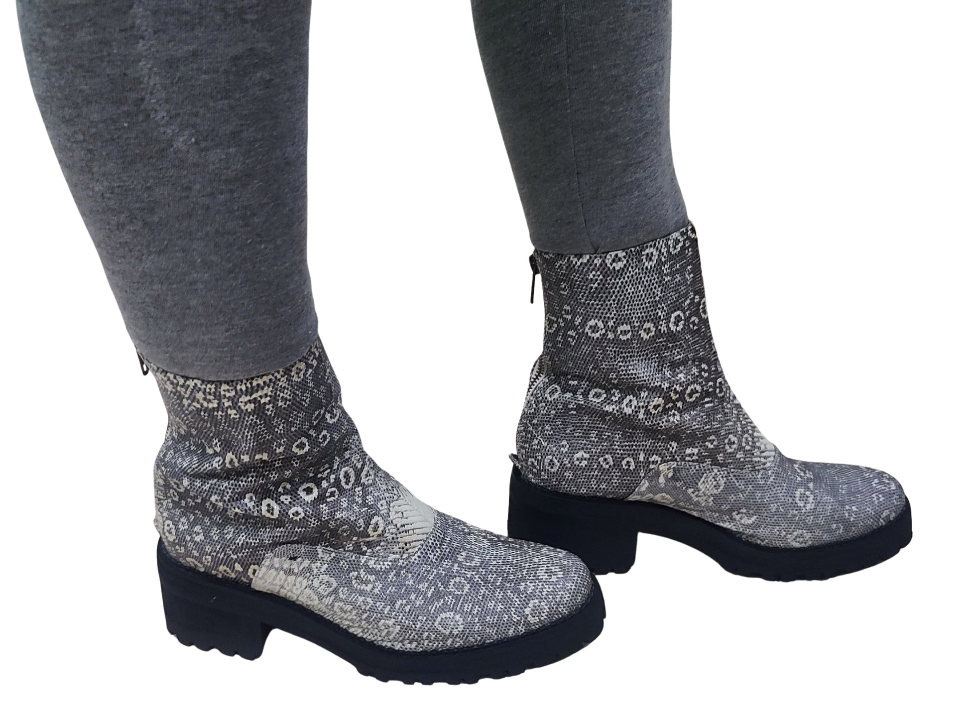 Genuine Lizard Skin Leather Boots - 8