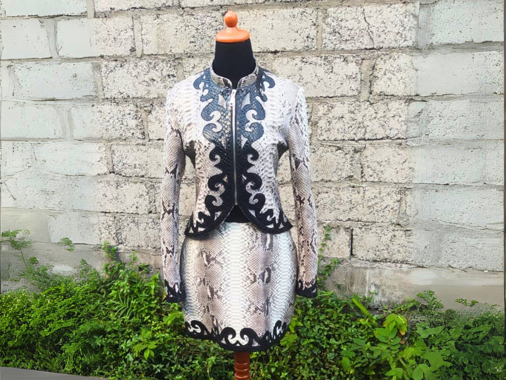 Snakeskin Two-Piece Set: Couture Skirt and Jacket with Black Appliqué