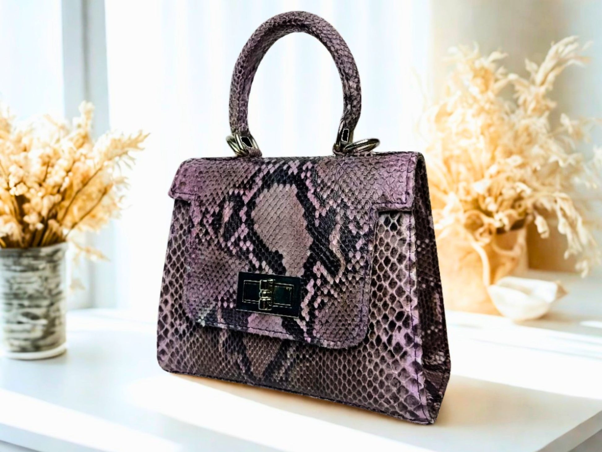 Snakeskin To Handle Bag